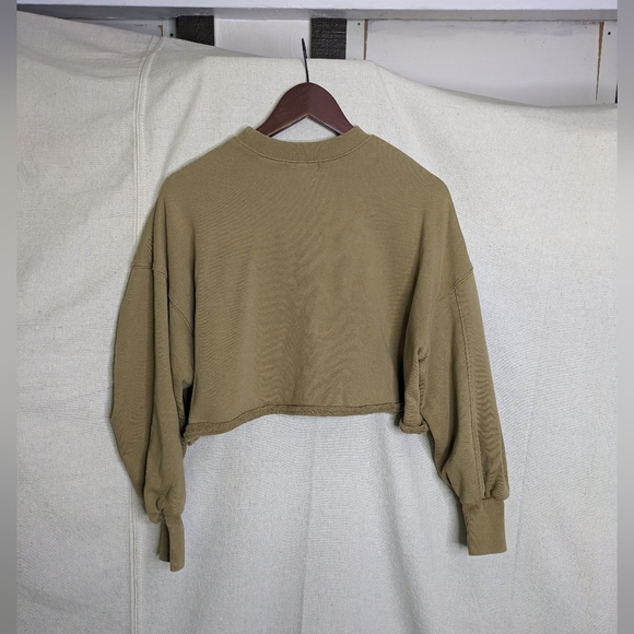Beams Heart Cropped Sweatshirt - Picture 8 of 8